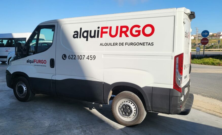 ALQUILER SIN CONDUCTOR FURGONETAS  INDUSTRIALES  Y  PASAJEROS HASTA 9 PLAZAS