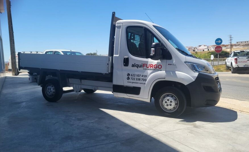 VEHICULO EN ALQUILER SIN CONDUCTOR 6 PLAZAS