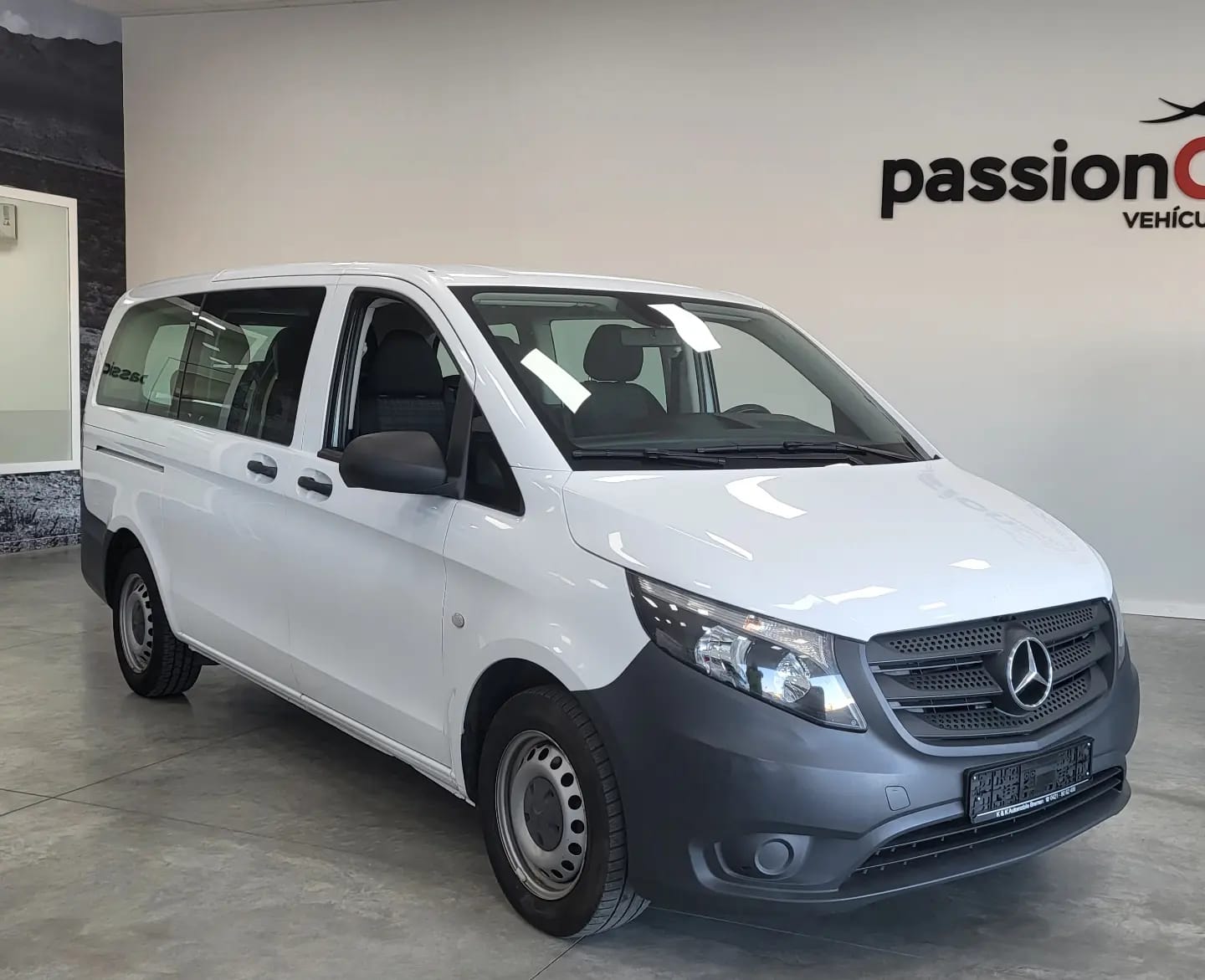 FURGONETA MERCEDES VITO LARGA 9 PLAZAS